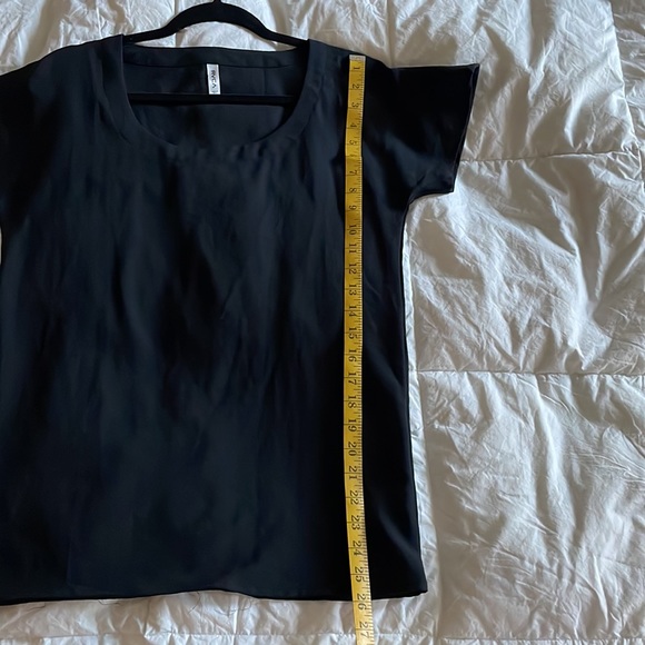 RVCA Tee - Picture 7 of 10